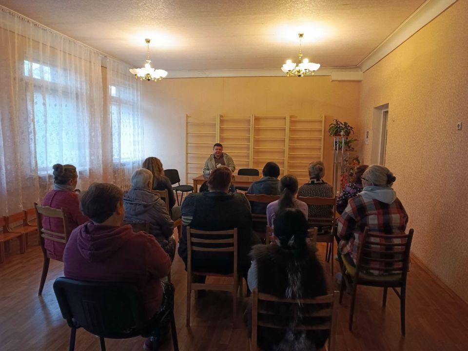 Иван Приходько: В Центрально-Городском районе Горловки прошли встречи с жителями Иван Приходько: В Центрально-Городском районе Горловки прошли встречи с жителями