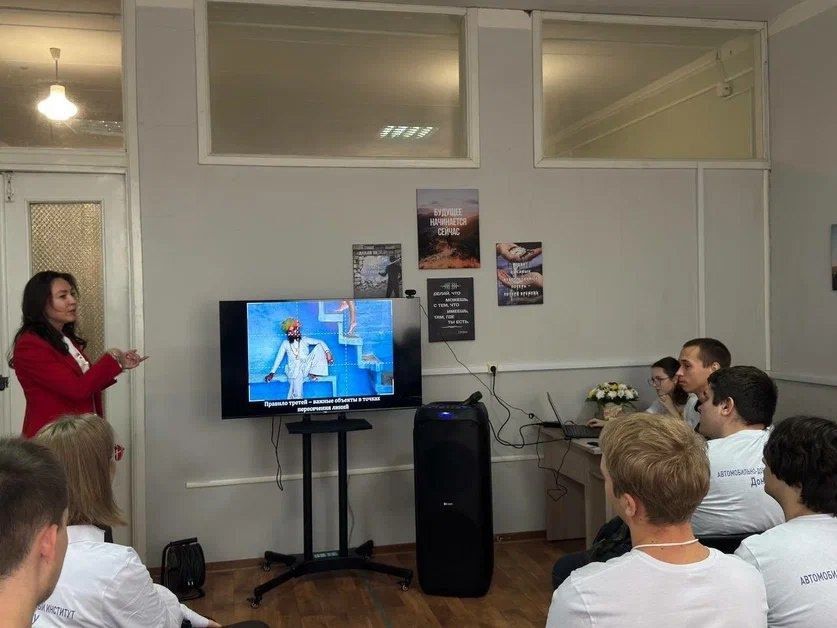 Друзья, творческие энтузиасты и любители прекрасного! Друзья, творческие энтузиасты и любители прекрасного!