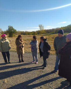 2 октября начальник Кумачовского территориального отдела Администрации Старобешевского муниципального округа Бондаренко Ирина провела сход граждан в селе Культура