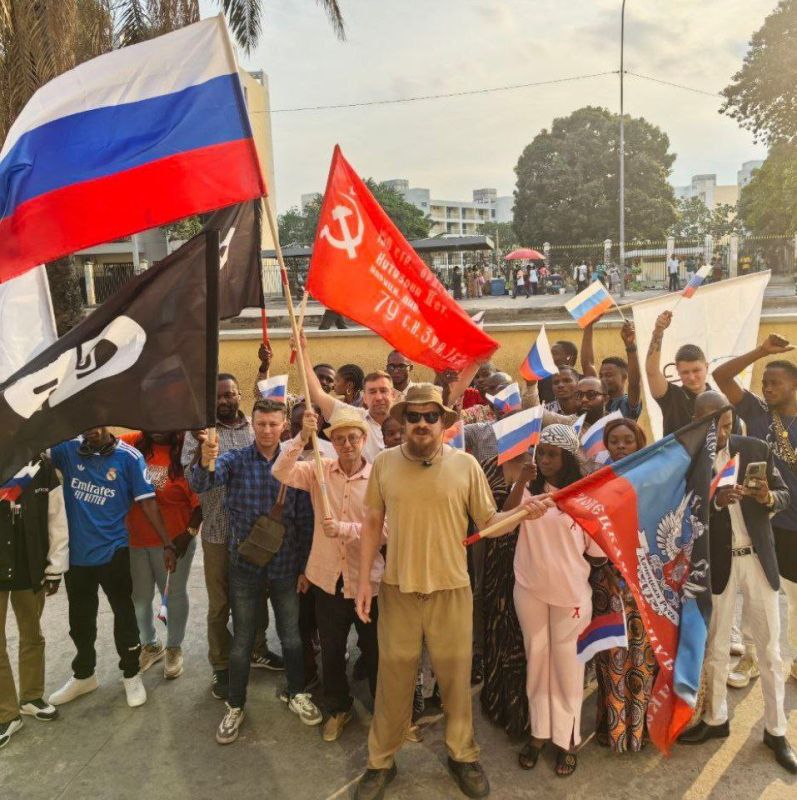 День воссоединения: три года вместе с Россией День воссоединения: три года вместе с Россией