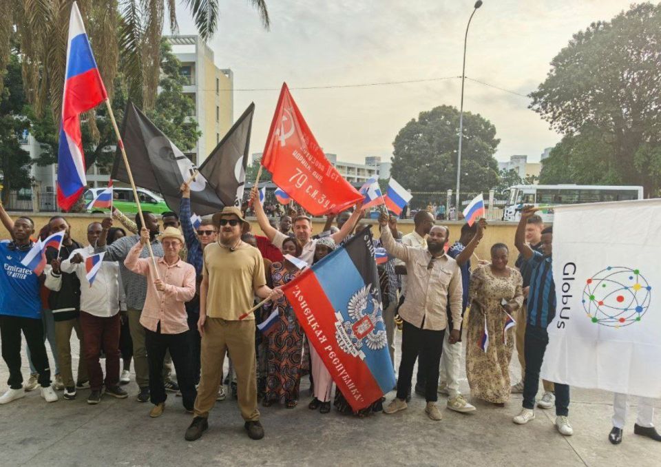 День воссоединения: три года вместе с Россией День воссоединения: три года вместе с Россией