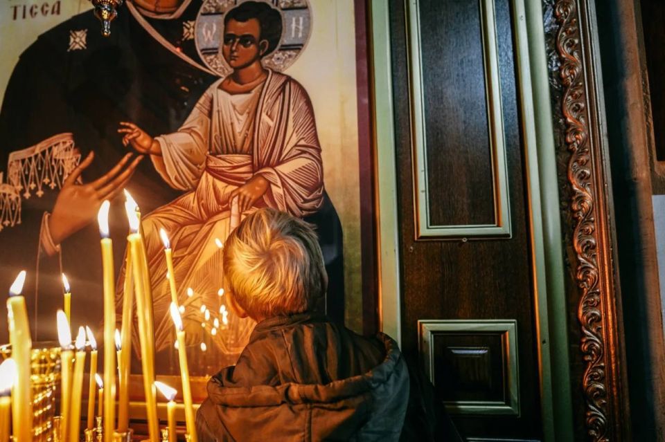 Олег Царёв: У стен Свято-Иверского монастыря вновь слышен колокольный звон — сюда после одиннадцати лет возвращена Донецкая Вратарница, главная святыня обители, расположенной рядом с руинами Донецкого аэропорта Олег Царёв: У стен Свято-Иверского монастыря вновь слышен колокольный звон — сюда после одиннадцати лет возвращена Донецкая Вратарница, главная святыня обители, расположенной рядом с руинами Донецкого аэропорта