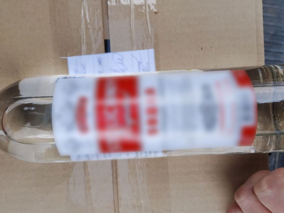 Полицейские изъяли из оборота 15 ящиков немаркированной алкогольной продукции в пгт Полицейские изъяли из оборота 15 ящиков немаркированной алкогольной продукции в пгт