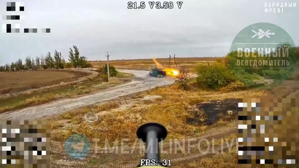 Добивание второй БМП M2A2 Bradley ODS-SA ВСУ, отправленных противником в контратаку возле посёлка Дорожное в районе Добропольского прорыва