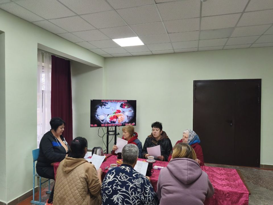 День пожилых людей. Вечер воспоминаний и песен в СК "Азовское" День пожилых людей. Вечер воспоминаний и песен в СК "Азовское"