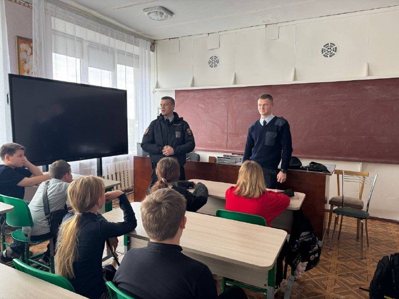 В столице Республики полицейские выявили факты незаконного хранения наркотиков В столице Республики полицейские выявили факты незаконного хранения наркотиков
