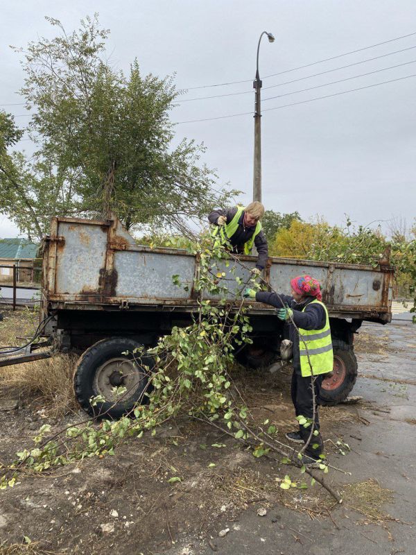 Под контролем Главы Донецкой Народной Республики Дениса Пушилина, в целях обеспечения открытого информирования жителей округа о проделанной работе сообщаем следующее: Под контролем Главы Донецкой Народной Республики Дениса Пушилина, в целях обеспечения открытого информирования жителей округа о проделанной работе сообщаем следующее: