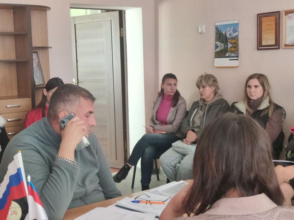 Денис Зубов: В Иловайске состоялось заседание комиссии по делам несовершеннолетних и защите их прав Денис Зубов: В Иловайске состоялось заседание комиссии по делам несовершеннолетних и защите их прав