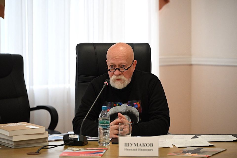Глава ДНР Денис Пушилин на встрече с делегацией Союза архитекторов России во главе с президентом Николаем Шумаковым предложил вместе разработать уникальный архитектурный стиль Донбасса Глава ДНР Денис Пушилин на встрече с делегацией Союза архитекторов России во главе с президентом Николаем Шумаковым предложил вместе разработать уникальный архитектурный стиль Донбасса