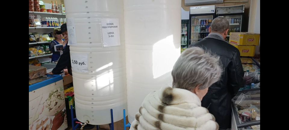 Иван Приходько: Активисты Народного контроля проверили ряд магазинов Горловки Иван Приходько: Активисты Народного контроля проверили ряд магазинов Горловки
