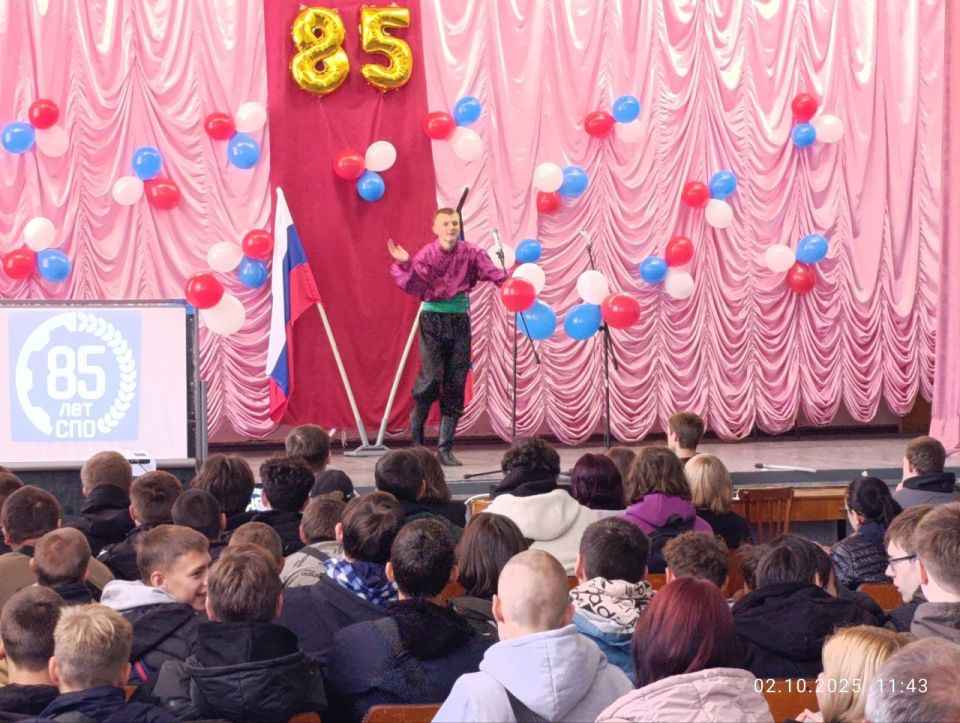 В Старобешевском округе прошло мероприятие, посвященное Дню системы профессионально-технического образования В Старобешевском округе прошло мероприятие, посвященное Дню системы профессионально-технического образования