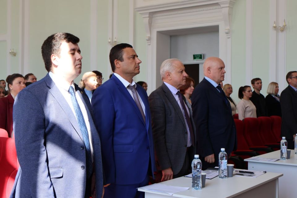 Мариуполь вновь в центре внимания! Мариуполь вновь в центре внимания!