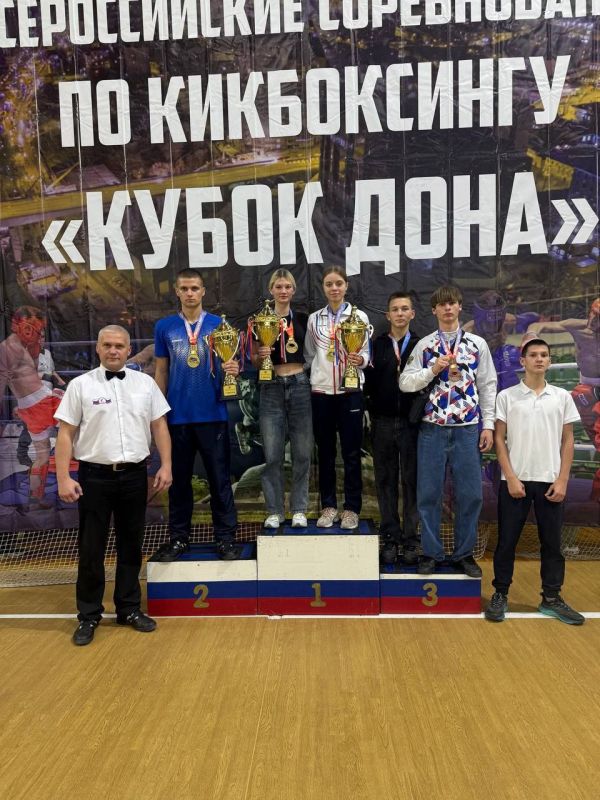 37 медалей завоевали кикбоксеры ДНР на всероссийских соревнования «Кубок Дона-2025» 37 медалей завоевали кикбоксеры ДНР на всероссийских соревнования «Кубок Дона-2025»