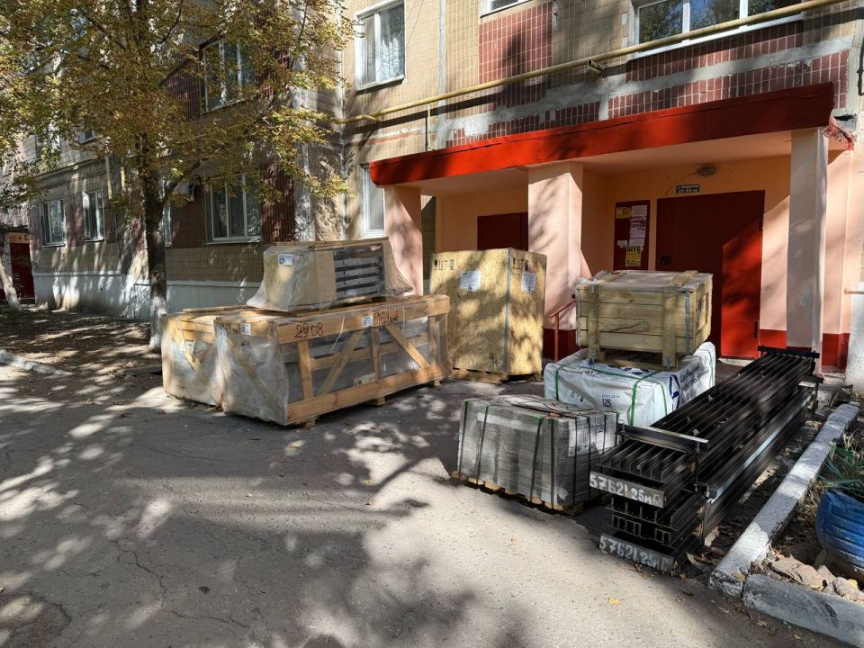 В Кировском установят два новых лифта В Кировском установят два новых лифта