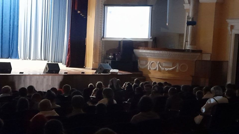 Николай Михайлов: В Старобешевском округе прошел показ фильма «Код культуры Русского мира» Николай Михайлов: В Старобешевском округе прошел показ фильма «Код культуры Русского мира»