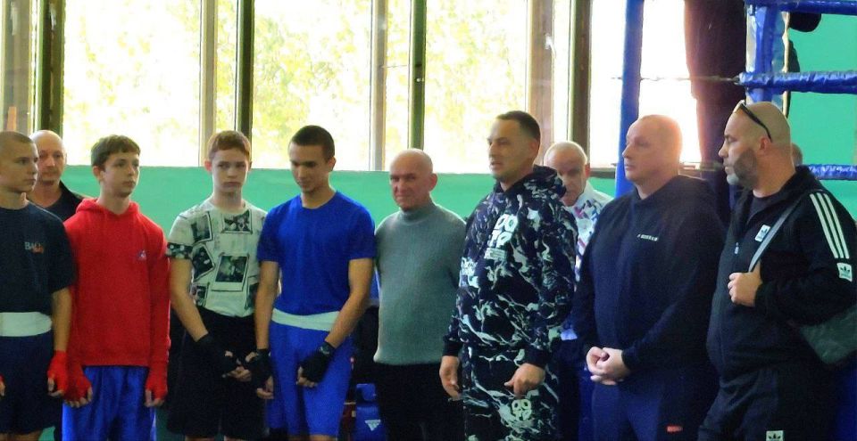 Сегодня в Харцызске в СОК «Витязь» прошла тренировка сборной ДНР по боксу Сегодня в Харцызске в СОК «Витязь» прошла тренировка сборной ДНР по боксу