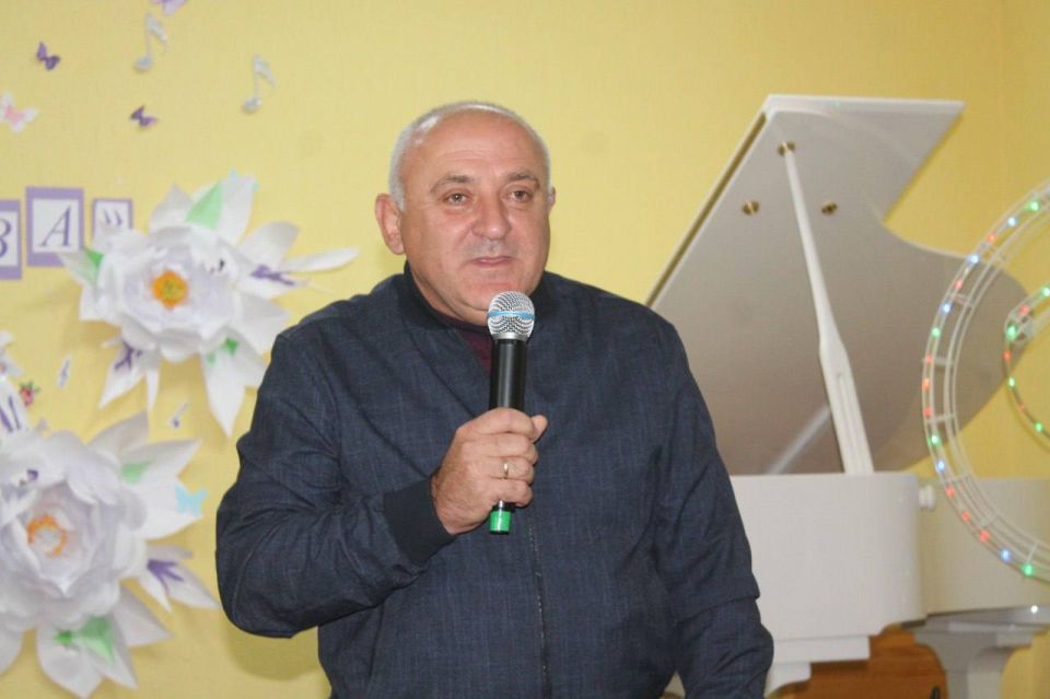 В Мангушской детской школе искусств состоялся торжественный праздник, посвященный Дню учителя В Мангушской детской школе искусств состоялся торжественный праздник, посвященный Дню учителя