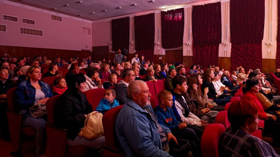 Николай Михайлов: 4 октября принял участие в празднике греческой культуры "Калимэра" Николай Михайлов: 4 октября принял участие в празднике греческой культуры "Калимэра"