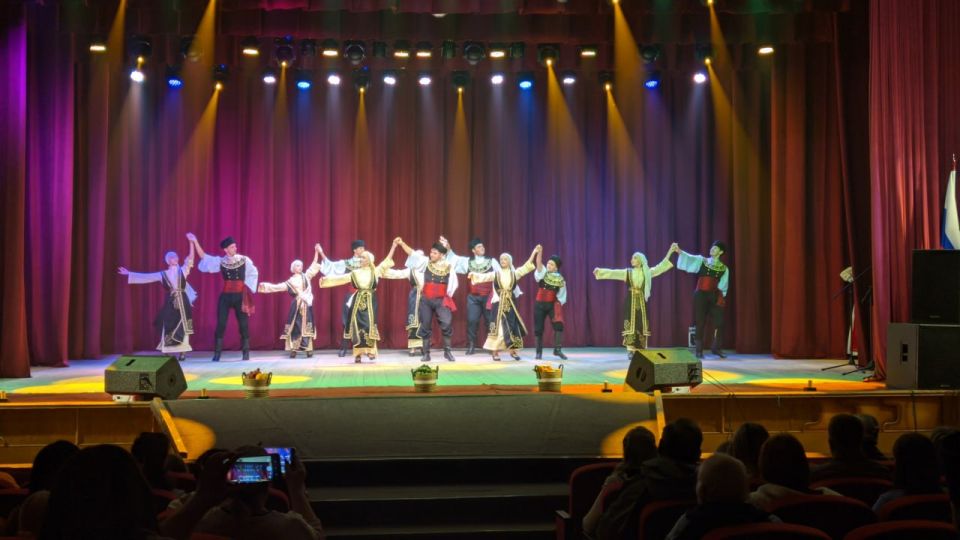 Николай Михайлов: 4 октября принял участие в празднике греческой культуры "Калимэра" Николай Михайлов: 4 октября принял участие в празднике греческой культуры "Калимэра"