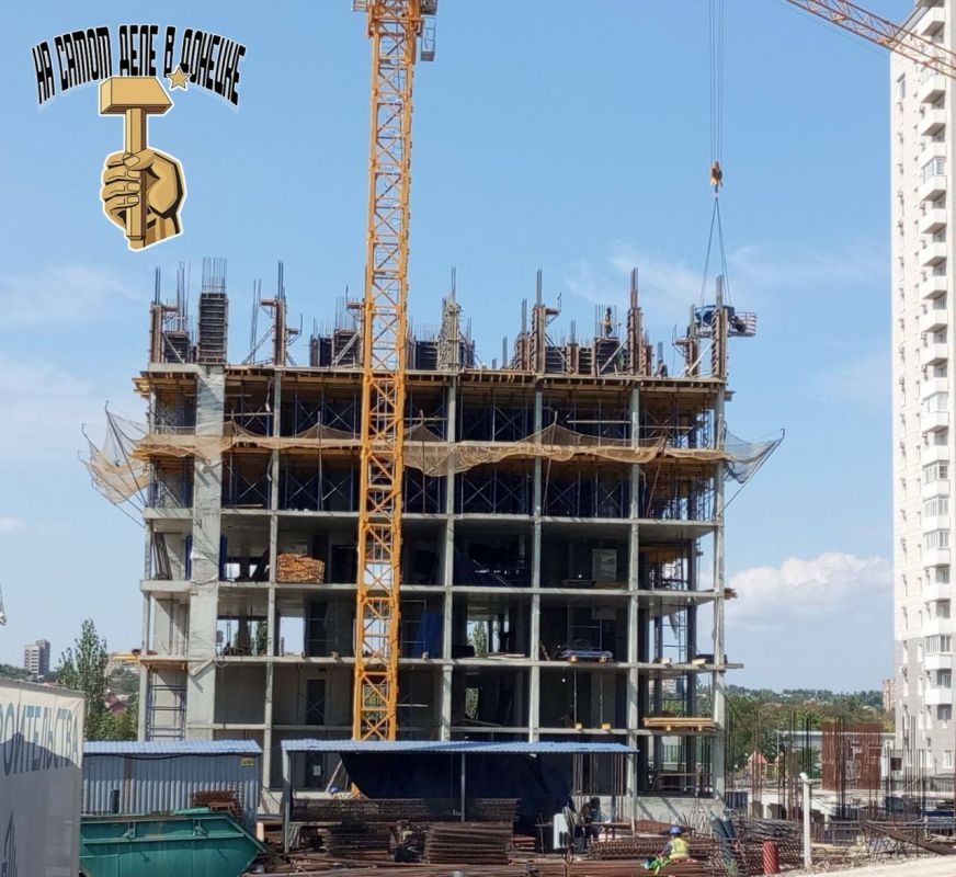 В Донецке продолжается строительство ЖК «Первый Триумф» В Донецке продолжается строительство ЖК «Первый Триумф»