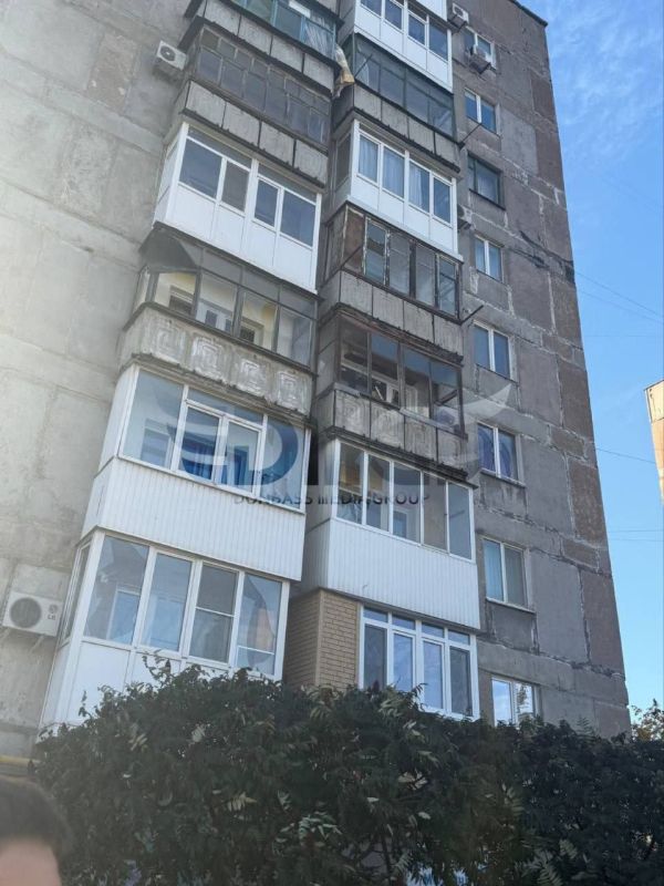 Грэм Филлипс: Ещё последствия ночной атаки БПЛА в Горловке