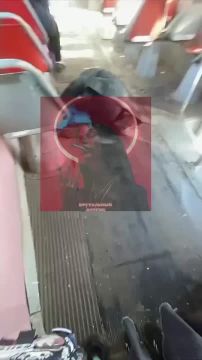 Воскресное утро в Донецком трамвае