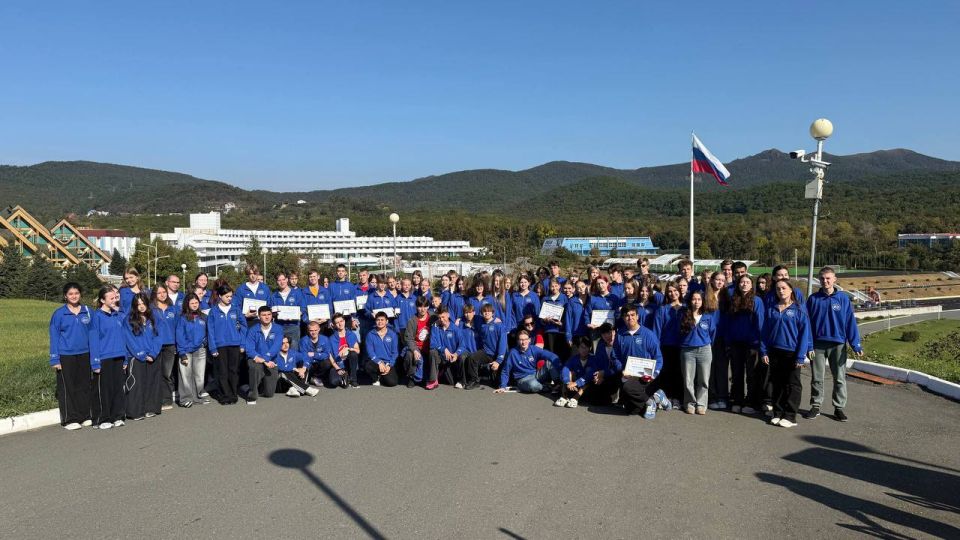 Портативная метеостанция, способная помогать сельскому хозяйству, транспорту и системе предупреждения чрезвычайных ситуаций, разработана командой ребят из Донбасса Портативная метеостанция, способная помогать сельскому хозяйству, транспорту и системе предупреждения чрезвычайных ситуаций, разработана командой ребят из Донбасса