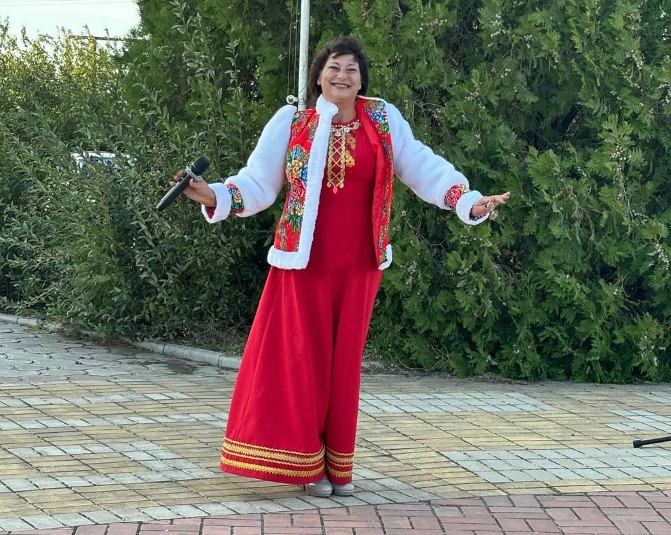 В пгт. Ялта состоялся масштабный праздник, посвященный трем значимым датам: Дню образования Мангушского муниципального округа, Дню воссоединения Донецкой Народной Республики с Российской Федерацией и 245-летию со дня... В пгт. Ялта состоялся масштабный праздник, посвященный трем значимым датам: Дню образования Мангушского муниципального округа, Дню воссоединения Донецкой Народной Республики с Российской Федерацией и 245-летию со дня...
