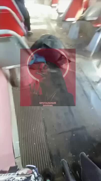 Воскресное утро в Донецком трамвае