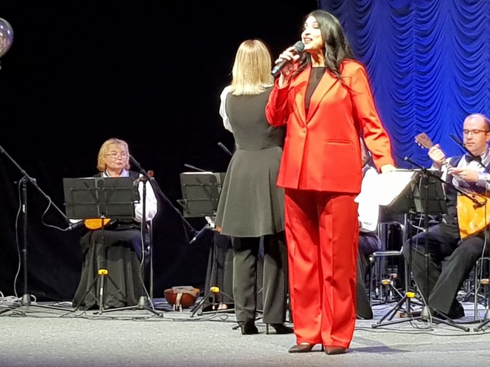 В Мариупольском театре чествовали учителей! В Мариупольском театре чествовали учителей!