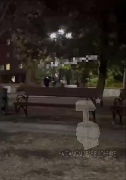 На Набережной в Донецке полнолуние странно действует на некоторых персонажей