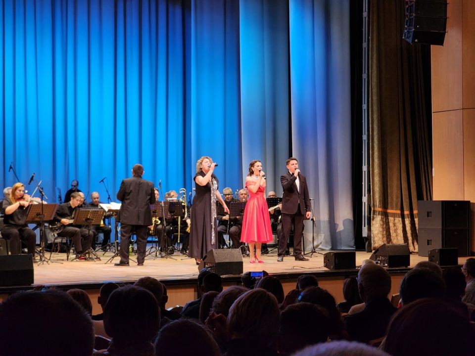 Завершение гастрольного тура «Попурри из Донбасса» Завершение гастрольного тура «Попурри из Донбасса»