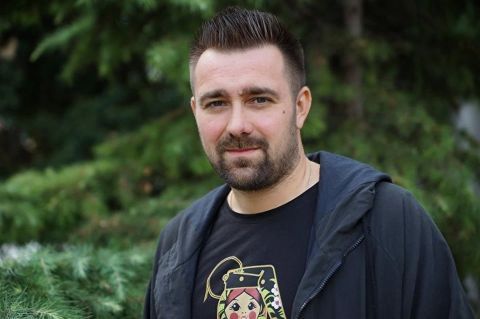 Платон Беседин: Коллеги ставят очень важный вопрос – и он не только о военных действиях, но и о старом принципе «борющийся с чудовищами должен помнить, что сам может стать чудовищем»