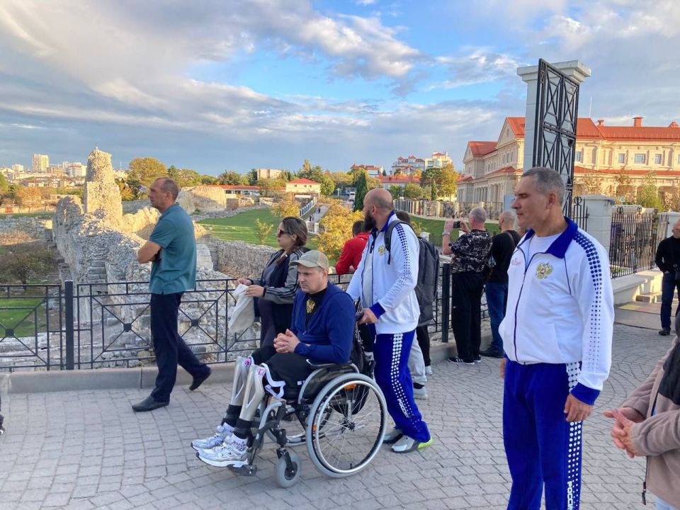 В Севастополе состоялся IV этап межрегиональных соревнований по плаванию «Кубок Защитников Отечества» на призы Заслуженного мастера спорта Андрея Арбузова В Севастополе состоялся IV этап межрегиональных соревнований по плаванию «Кубок Защитников Отечества» на призы Заслуженного мастера спорта Андрея Арбузова