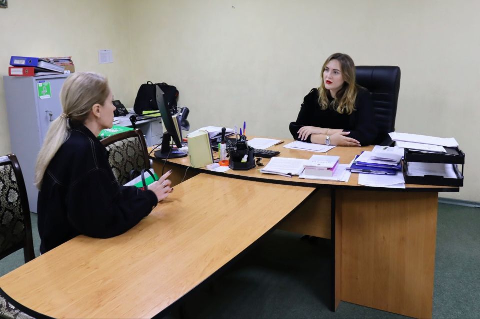 Анастасия Мельничайко: Провела очередной приём граждан на базе Нотариальной палаты ДНР Анастасия Мельничайко: Провела очередной приём граждан на базе Нотариальной палаты ДНР