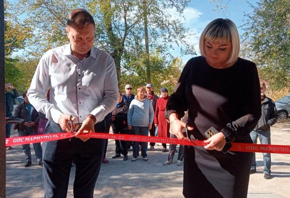 В Мариуполе провели торжественное открытие почтового отделения В Мариуполе провели торжественное открытие почтового отделения