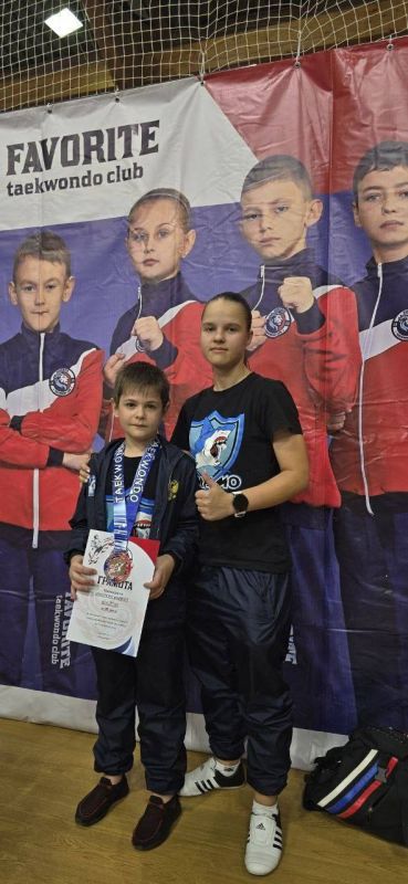 04 октября 2025 года в Ростов-на-Дону прошло открытое первенство СК «Фаворит» по тхэквондо (ВТФ), где воспитанники МБУ ДО СШ 1 г. Харцызск, продемонстрировали хорошие результаты и показали высокий уровень подготовки 04 октября 2025 года в Ростов-на-Дону прошло открытое первенство СК «Фаворит» по тхэквондо (ВТФ), где воспитанники МБУ ДО СШ 1 г. Харцызск, продемонстрировали хорошие результаты и показали высокий уровень подготовки