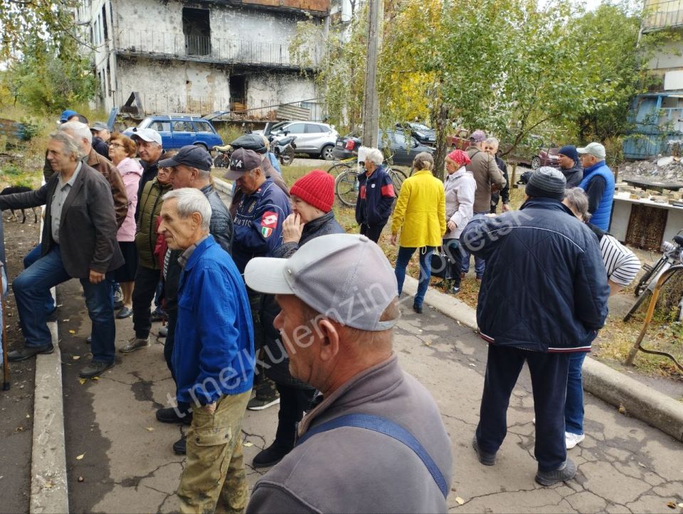 Администрация г.о. Донецк продолжает оказывать поддержку жителям на освобожденных территориях Администрация г.о. Донецк продолжает оказывать поддержку жителям на освобожденных территориях