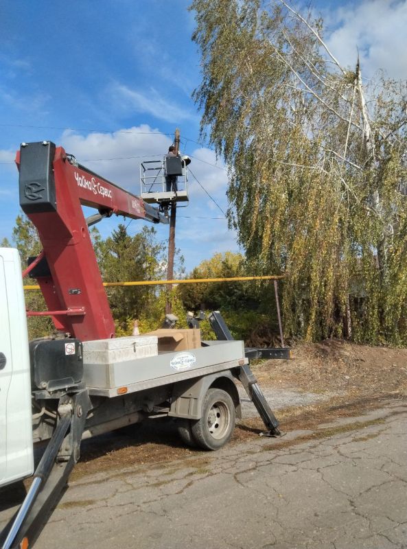 С заботой об округе.. На 07.10.2025 г. сотрудниками МУП "ЭКОС" выполнены следующие виды работ: Восстановление наружного освещения по улице Свободы, ул. Машиностроителей, ул. Молодёжная, ул. Красноармейская Уборка детских... С заботой об округе.. На 07.10.2025 г. сотрудниками МУП "ЭКОС" выполнены следующие виды работ: Восстановление наружного освещения по улице Свободы, ул. Машиностроителей, ул. Молодёжная, ул. Красноармейская Уборка детских...