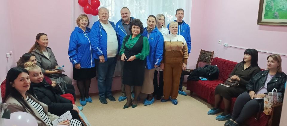Сегодня, 7 октября, в связи с днём беременных, в женской консультации городской больницы № 27 прошла лекция для будущих мам на тему - "Позитивный образ жизни при беременности" Сегодня, 7 октября, в связи с днём беременных, в женской консультации городской больницы № 27 прошла лекция для будущих мам на тему - "Позитивный образ жизни при беременности"