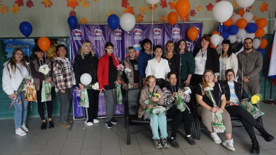 В Мангушском округе вручили подарки будущим мамам в рамках проекта «Крепкая семья» В Мангушском округе вручили подарки будущим мамам в рамках проекта «Крепкая семья»