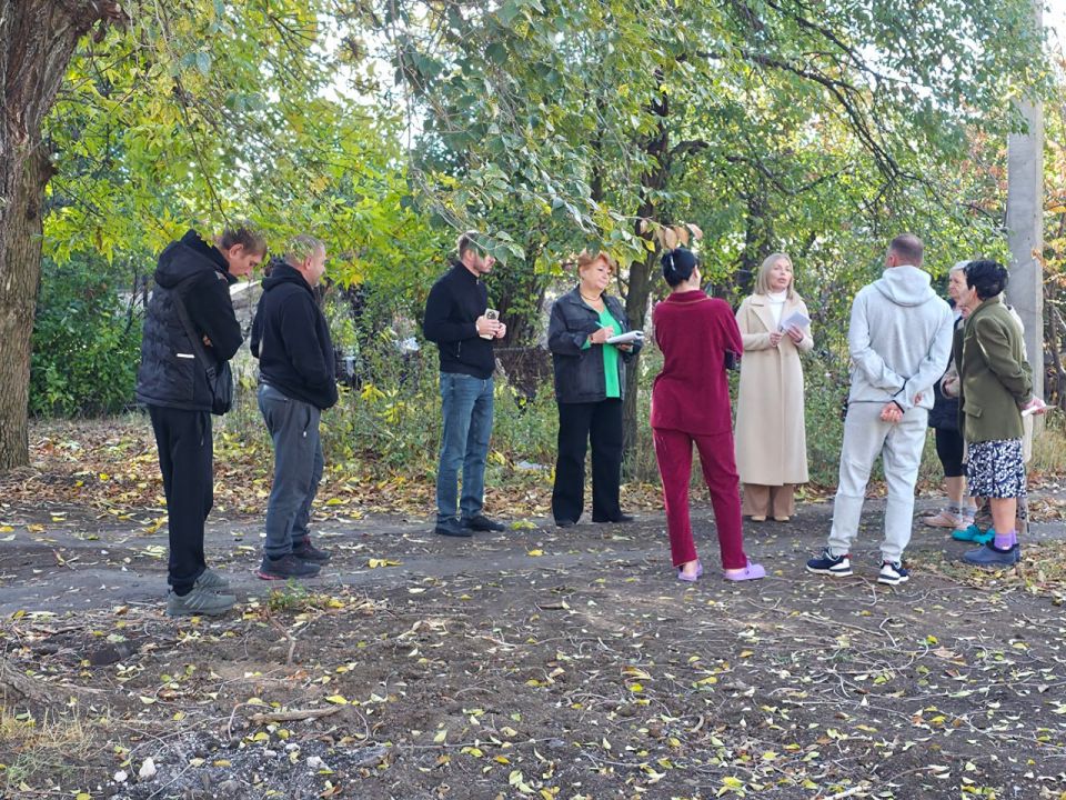 Иван Адамец: Первый заместитель руководителя управы Куйбышевского района Алина Волкова провела встречу с жителями дома №10 по улице Ермолая Жукова Иван Адамец: Первый заместитель руководителя управы Куйбышевского района Алина Волкова провела встречу с жителями дома №10 по улице Ермолая Жукова