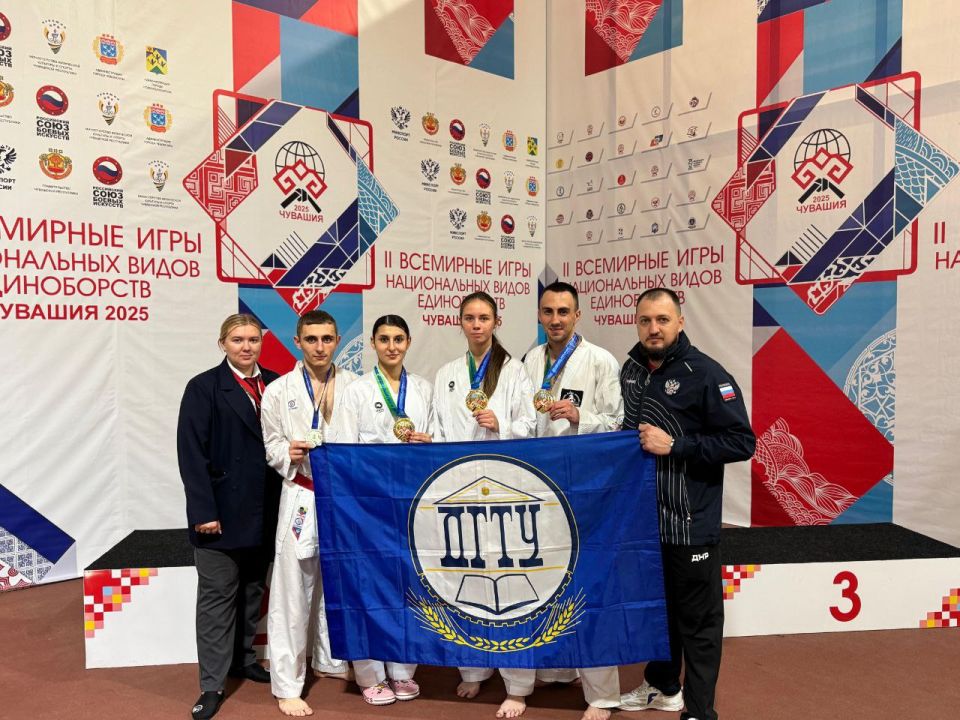 Евгений Ширшов: Спортсмены нашей Республики достойно выступили на Чемпионате и Первенстве мира по всестилевому каратэ в Новочебоксарске (Чувашская Республика): Евгений Ширшов: Спортсмены нашей Республики достойно выступили на Чемпионате и Первенстве мира по всестилевому каратэ в Новочебоксарске (Чувашская Республика):