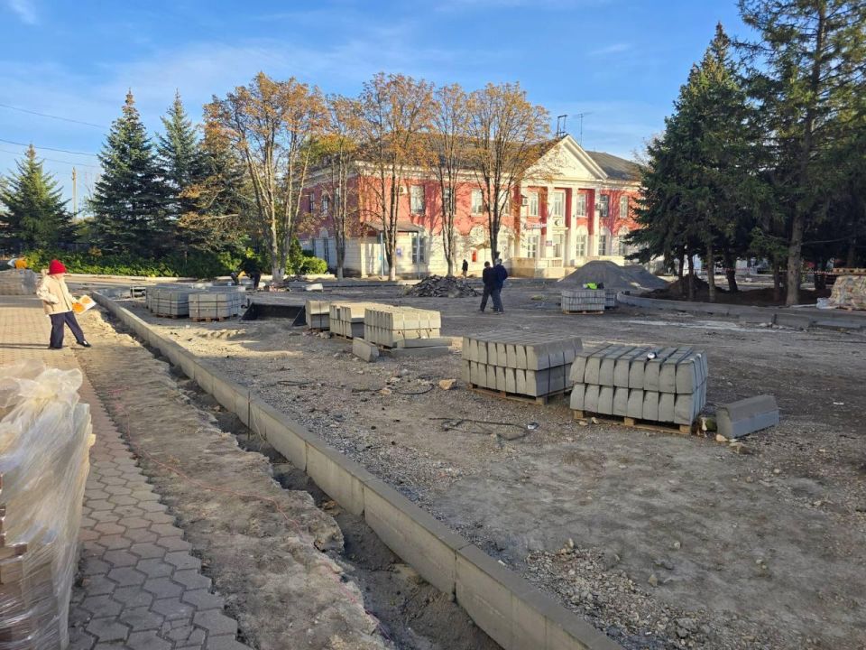 Николай Михайлов: Губернатор Забайкалья доложил полномочному представителю Президента РФ в ДФО о помощи Старобешевскому округу Николай Михайлов: Губернатор Забайкалья доложил полномочному представителю Президента РФ в ДФО о помощи Старобешевскому округу