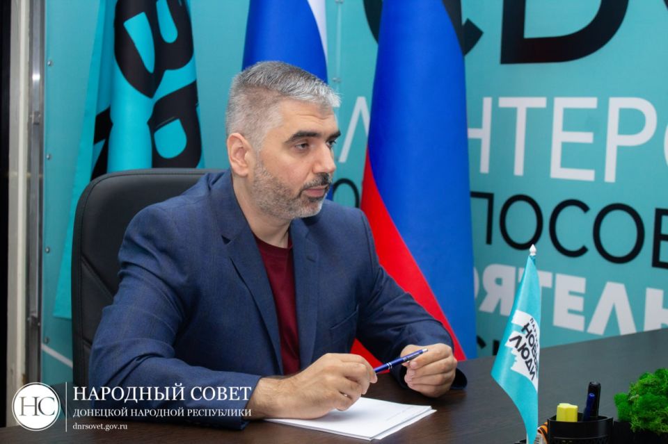 Алексей Дорофеев: Завершился очередной приём граждан в стенах Народного Совета Алексей Дорофеев: Завершился очередной приём граждан в стенах Народного Совета