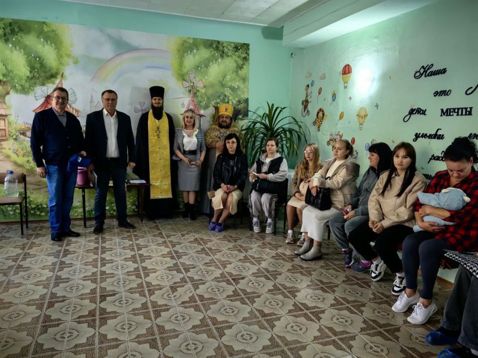 Забота о будущем. В Амвросиевском округе отметили День беременных Забота о будущем. В Амвросиевском округе отметили День беременных