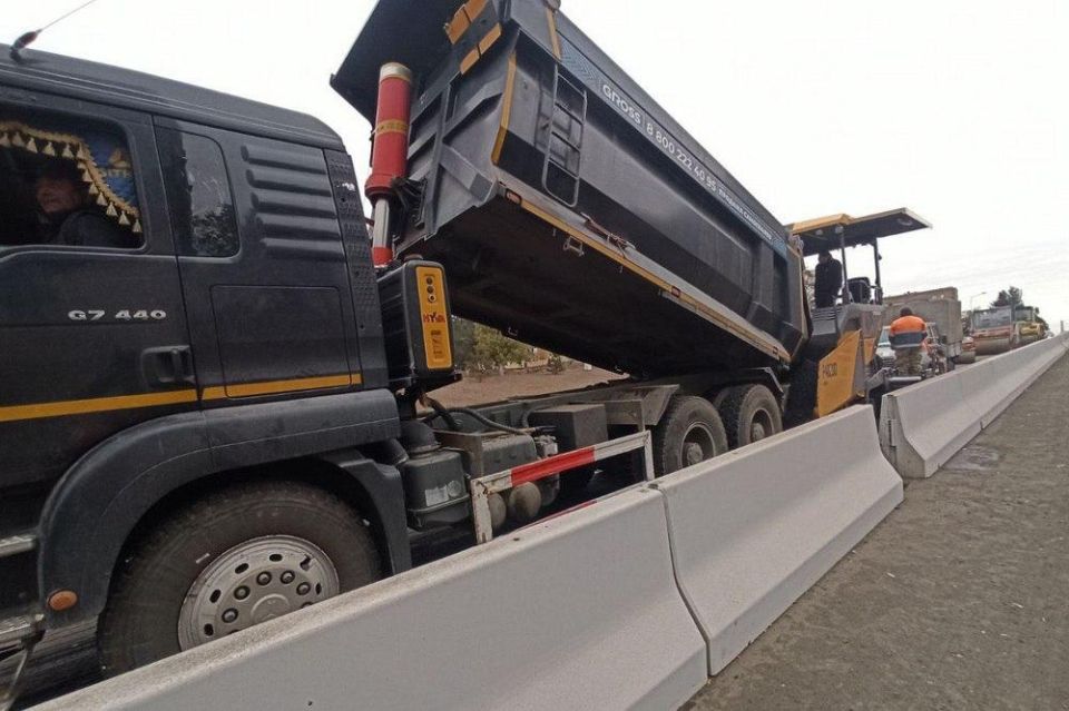 Денис Пушилин: К началу ноября завершим ремонт центральной автодороги Енакиево — проспекта Металлургов Денис Пушилин: К началу ноября завершим ремонт центральной автодороги Енакиево — проспекта Металлургов