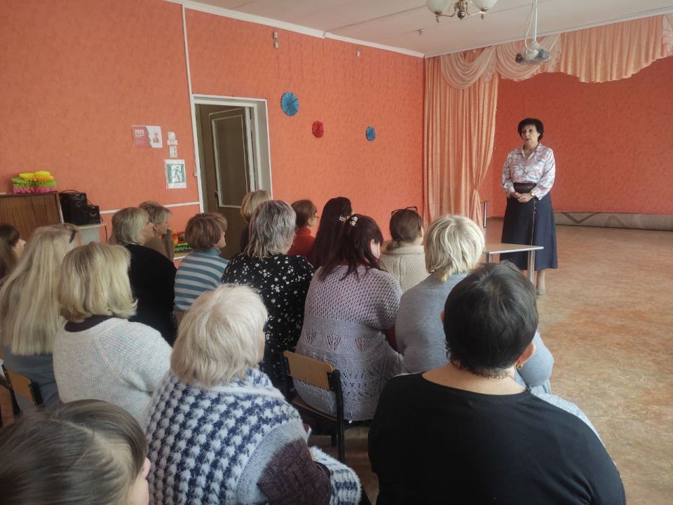 Валентина Харлашка: Сегодня, 8 октября, провела встречу c трудовым коллективом детского сада №110 Валентина Харлашка: Сегодня, 8 октября, провела встречу c трудовым коллективом детского сада №110