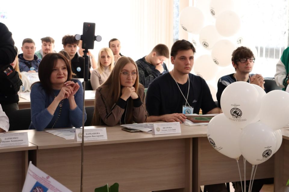 Иван Приходько: ЛАБОРАТОРИЯ БУДУЩЕГО: ЗАПУСК ИННОВАЦИОННОГО КЛАСТЕРА Иван Приходько: ЛАБОРАТОРИЯ БУДУЩЕГО: ЗАПУСК ИННОВАЦИОННОГО КЛАСТЕРА