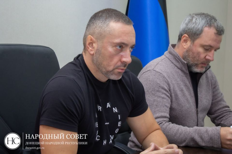 Парламентарии обсудили реализацию проектов инициативного бюджетирования с коллегами из Заксобрания Ростовской области Парламентарии обсудили реализацию проектов инициативного бюджетирования с коллегами из Заксобрания Ростовской области